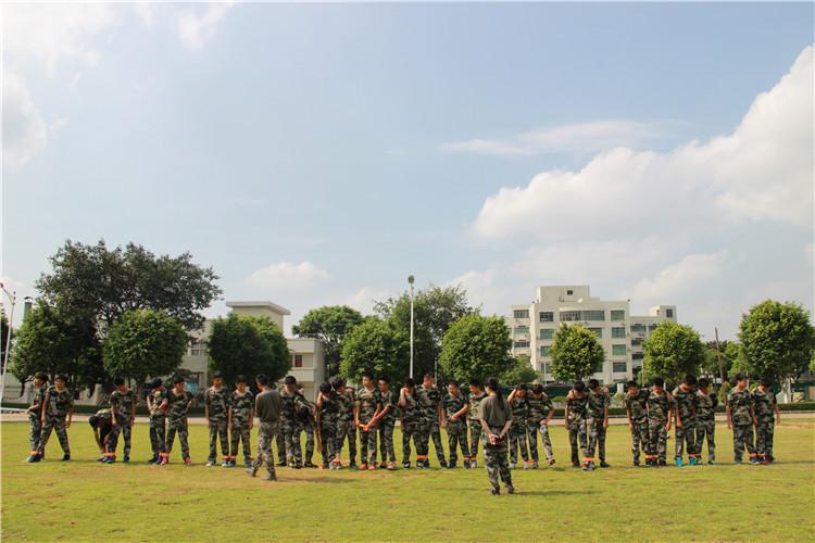 2018年亮剑军事夏令营全国寻代理合作