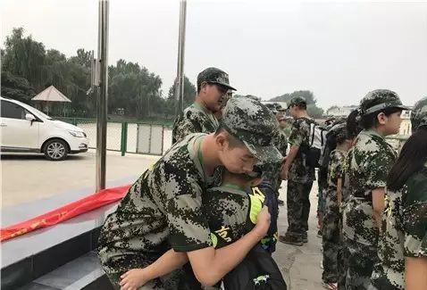 不快乐的教育，会毁掉孩子的一生