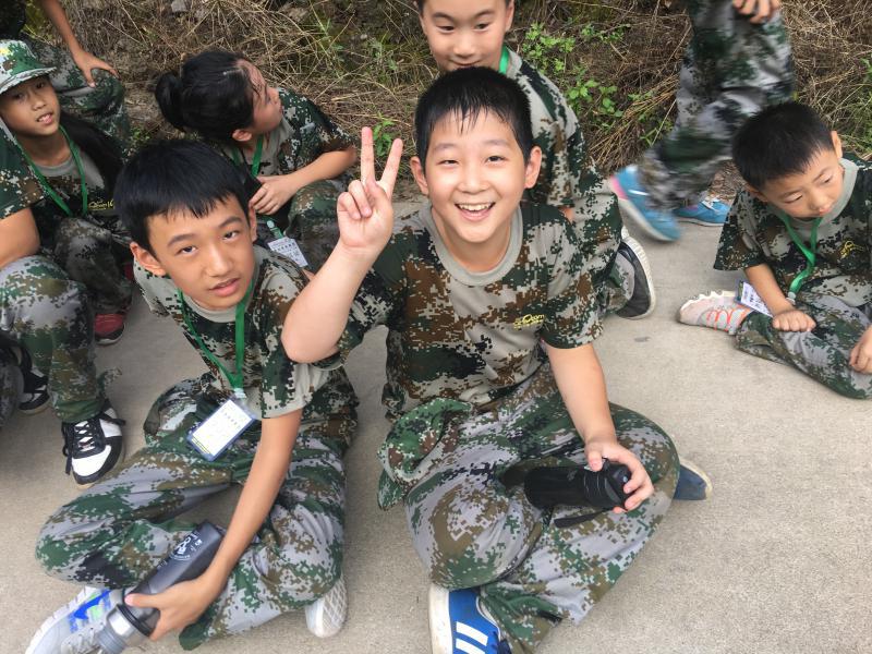 北京亮剑军事夏令营别把孩子养得“不知感恩”